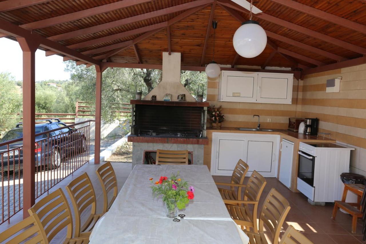Villa Melimaria à Pefkochori Extérieur photo
