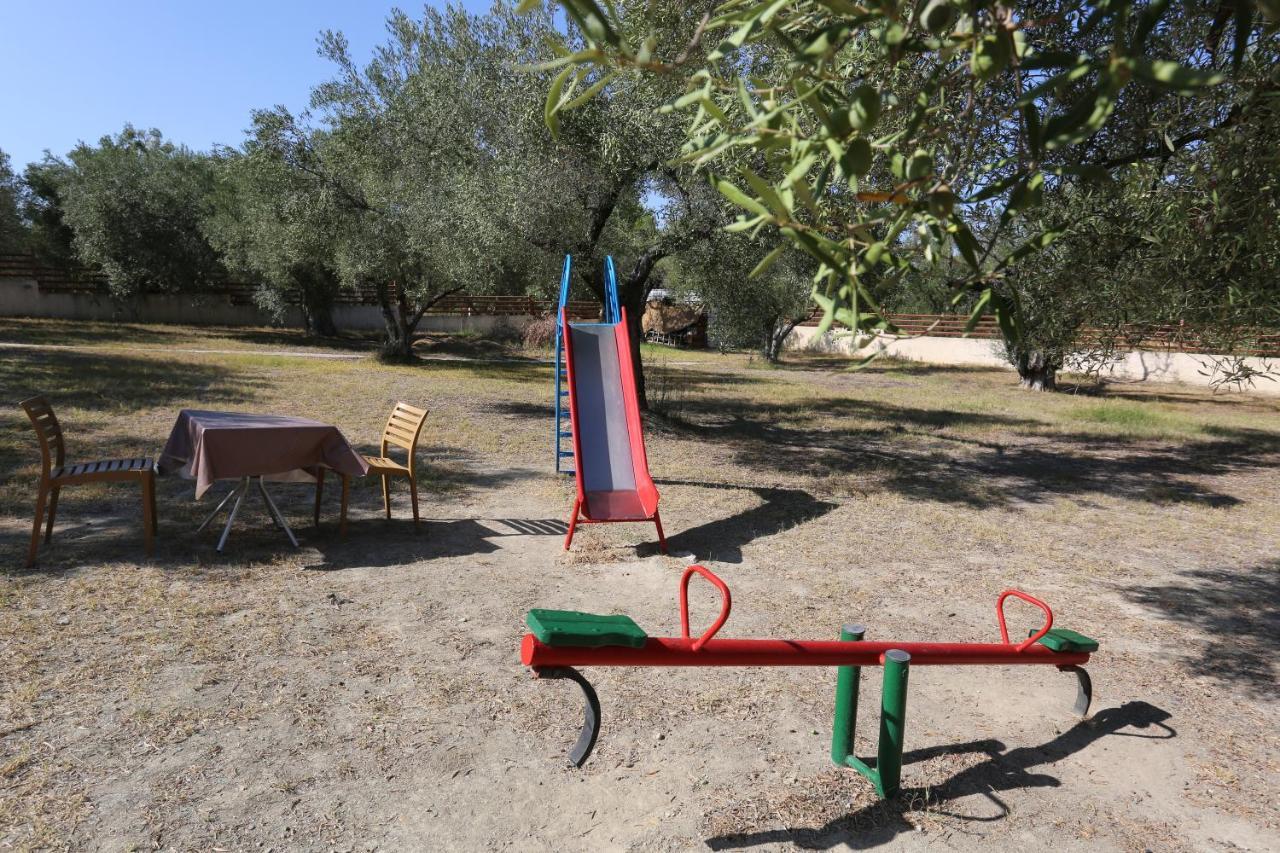 Villa Melimaria à Pefkochori Extérieur photo